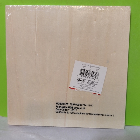 Boston Warehouse Pair of Easter Bunny Spreaders & Wood Easter Theme Tic Tac Toe - Picture 9 of 9